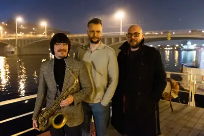 Osian Roberts Trio